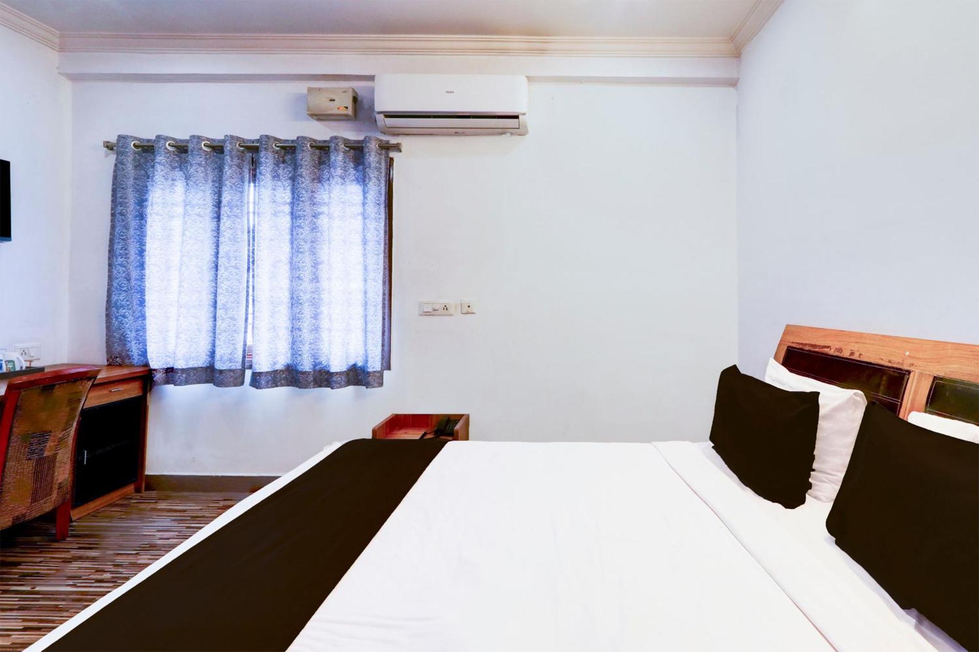 Hotel O Vg Grand Madhapur Экстерьер фото